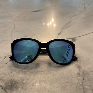 Oakley 9433 Low Key Women's Plastic Sunglass 0454 Black Ink Prizm Sapphire Polar